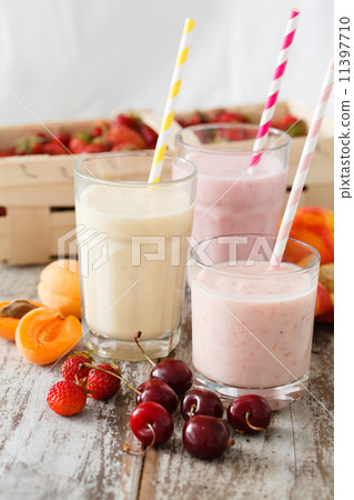 fruit smoothies 11397710