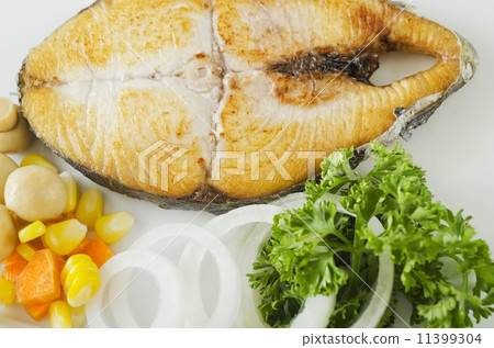 Fried Fish 11399304