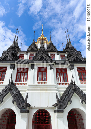 Iron Palace 11400058