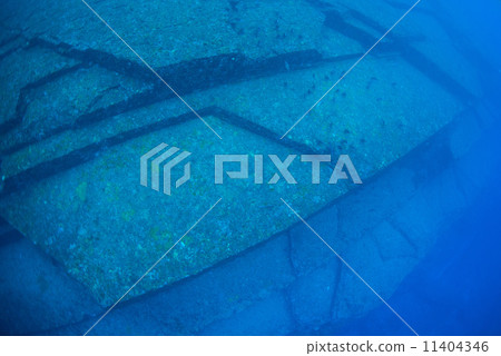 Yonaguni Submarine Site 11404346