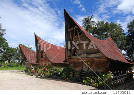 Traditional Batak Houses at Lake Toba, Indonesia Traditional Batak Houses at Lake Toba, Indonesia 11405011