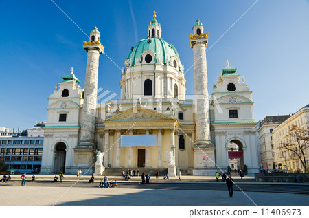 The Karlskirche (St. Charles's Church), Vienna 11406973