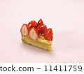 Tart phrase (strawberry tart, pink back) 11411759