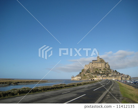 Mont Saint-Michel  11412135