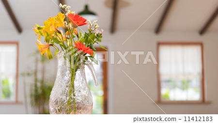 花瓶裡的花 11412183