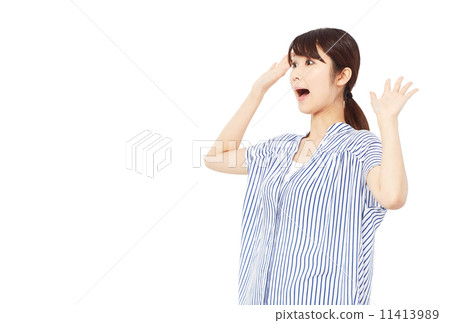 Amazing woman 11413989