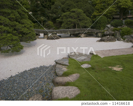 Chiaki Cabinet Garden 11416618