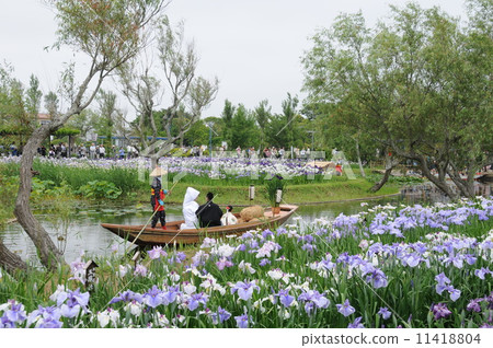 瀑布的新娘的船Itako婚禮新娘 瀑布的新娘的船Itako婚禮新娘 11418804