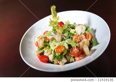 Salad 11419136