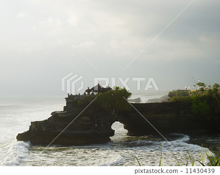 Tanah Lot Temple 11430439