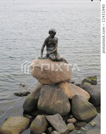 小美人魚雕像（Den Lille Havfrue） 11431940