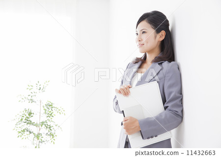 Business woman Business woman 11432663