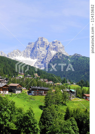 Santa Fosca Permo Mountain Monte Pelmo 11433682
