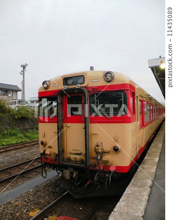 Kiha 28系列JR Yonezaka線(米坂站) Kiha 28系列JR Yonezaka線(米坂站) 11435089