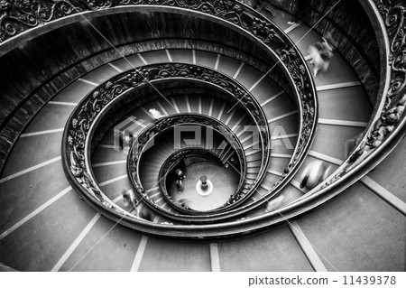 Spiral  11439378
