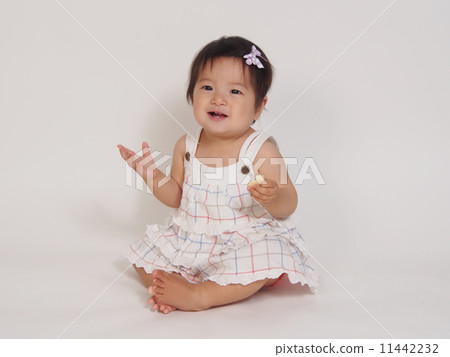 笑的女孩 11442232