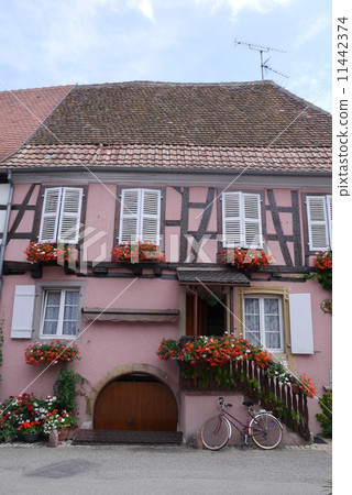 Egisuim small town in France 11442374