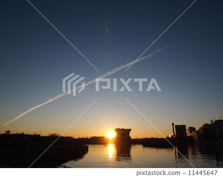 Sunrise Sunrise 11445647