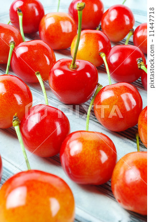 櫻桃一起排隊 11447718