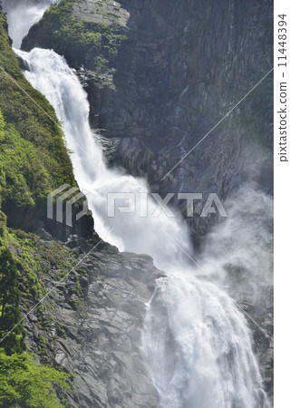[Tateyama Town, Toyama Prefecture] 11448394