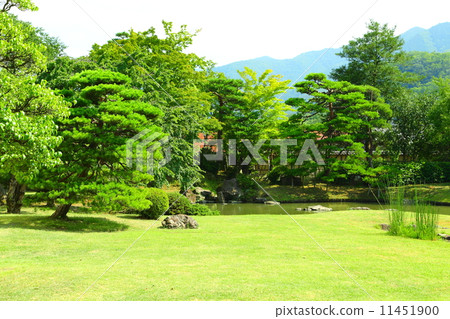歷史遺址松城城遺址噴泉新寺遺址（益田真田）從主神殿（Goten）看到的花園 11451900