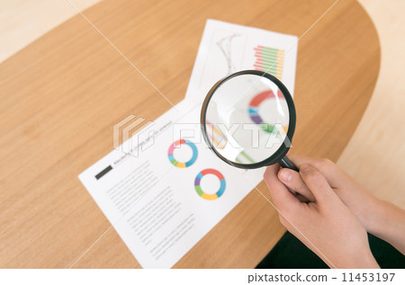 View the document View the document 11453197