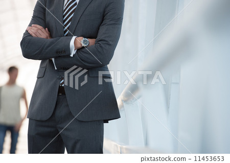 Unrecognizable businessman Unrecognizable businessman 11453653