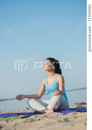 Morning Yoga Meditation 11456002