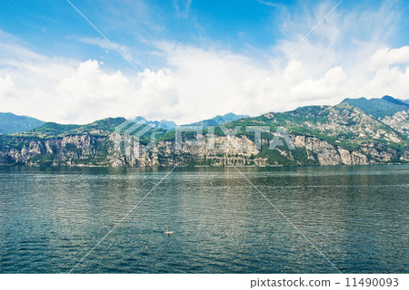 Lake Garda from Malcesine village, Italy Lake Garda from Malcesine village, Italy 11490093