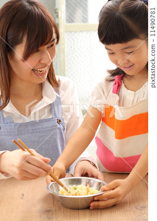 Parent and child of the kitchen Parent and child of the kitchen 11490781