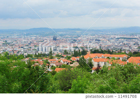 View of Clermont-Ferrand in Auvergne, France 11491708