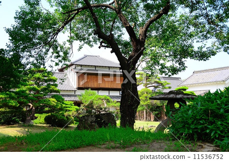 歷史遺址松尾城遺址噴泉新寺遺址(益田滿田)從花園看到的主樓(Goten) 歷史遺址松尾城遺址噴泉新寺遺址(益田滿田)從花園看到的主樓(Goten) 11536752