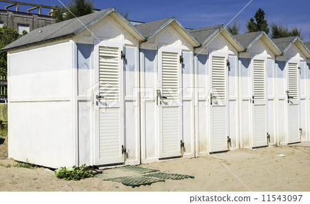 Wooden cabins on the beach Wooden cabins on the beach 11543097