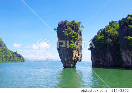 james bond island 11545862