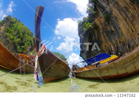 boats and islands boats and islands 11547182