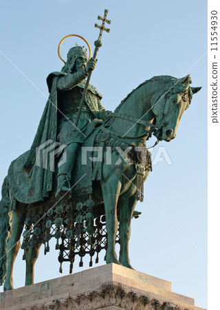 King Saint Stephen memorial, Budapest King Saint Stephen memorial, Budapest 11554930