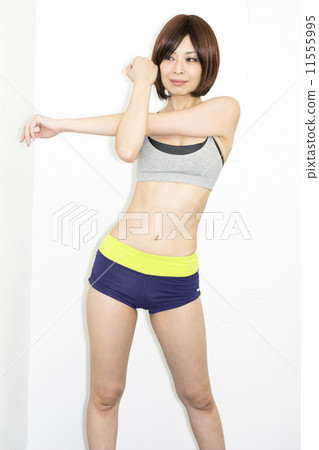 Women stretching Women stretching 11555995