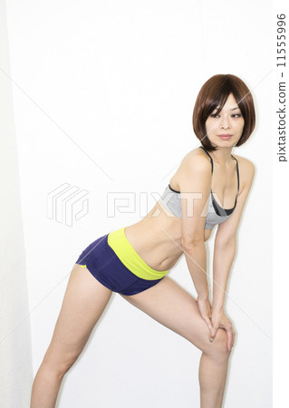 女人伸展 女人伸展 11555996