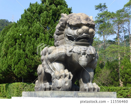 國立故宮博物館的守護犬（台灣：台北） 11556460