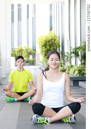 Yoga Yoga 11556702