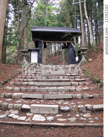 京都愛宕神社的黑門 11562182