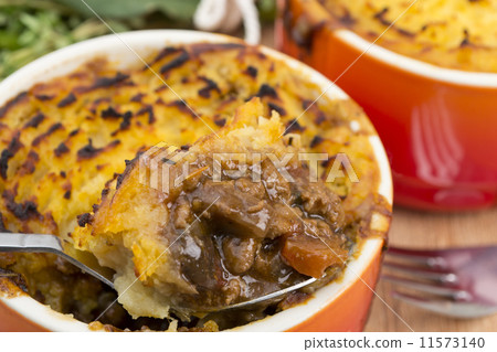Individual Cottage pies topped with white & sweet potato mash Individual Cottage pies topped with white & sweet potato mash 11573140