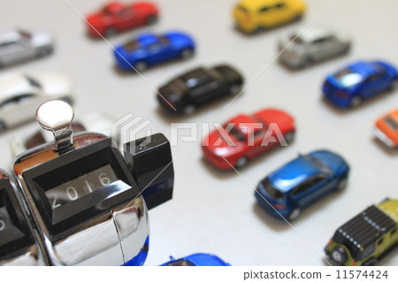 Number handler and minicar 11574424