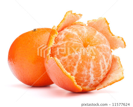 Peeled tangerine or mandarin fruit 11577624