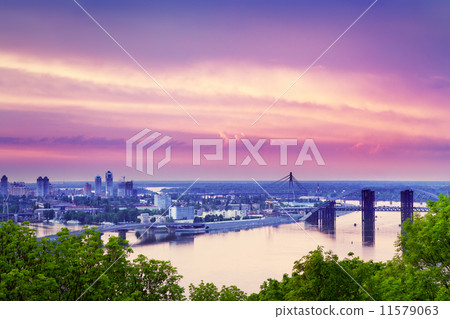 Kiev At Evening 11579063