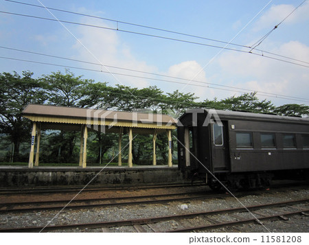 老火車和車站 11581208