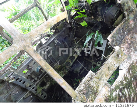 Remains of Zero warfare of Palau Periwieu Island Remains of Zero warfare of Palau Periwieu Island 11581679