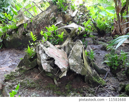 Remains of Zero warfare of Palau Periwieu Island 11581688