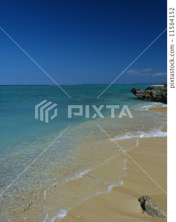 Hateruma Island's sandy beach Hateruma Island's sandy beach 11584152
