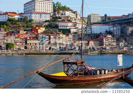 old Porto and traditional boats with wine barrels 11585250